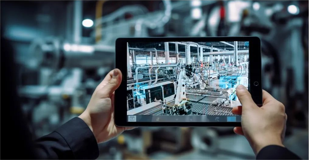 Cuidíonn Excitech leat monarcha cliste a thógáil, Smart Factory Project Reality.